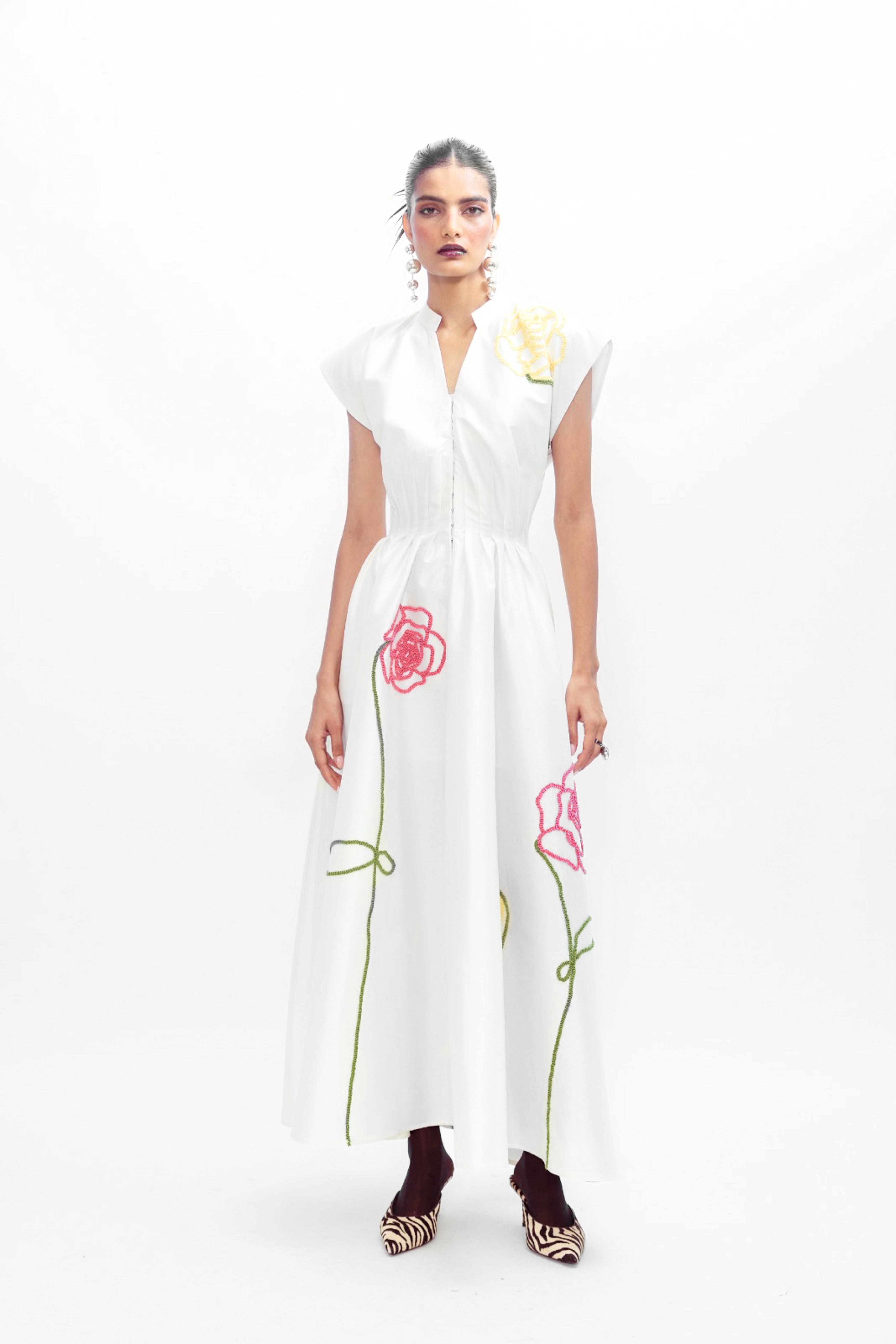 Selene Embroidered Dress - Ivory S | Lovebirds Selene Embroidered Dress - Ivory S | Lovebirds
