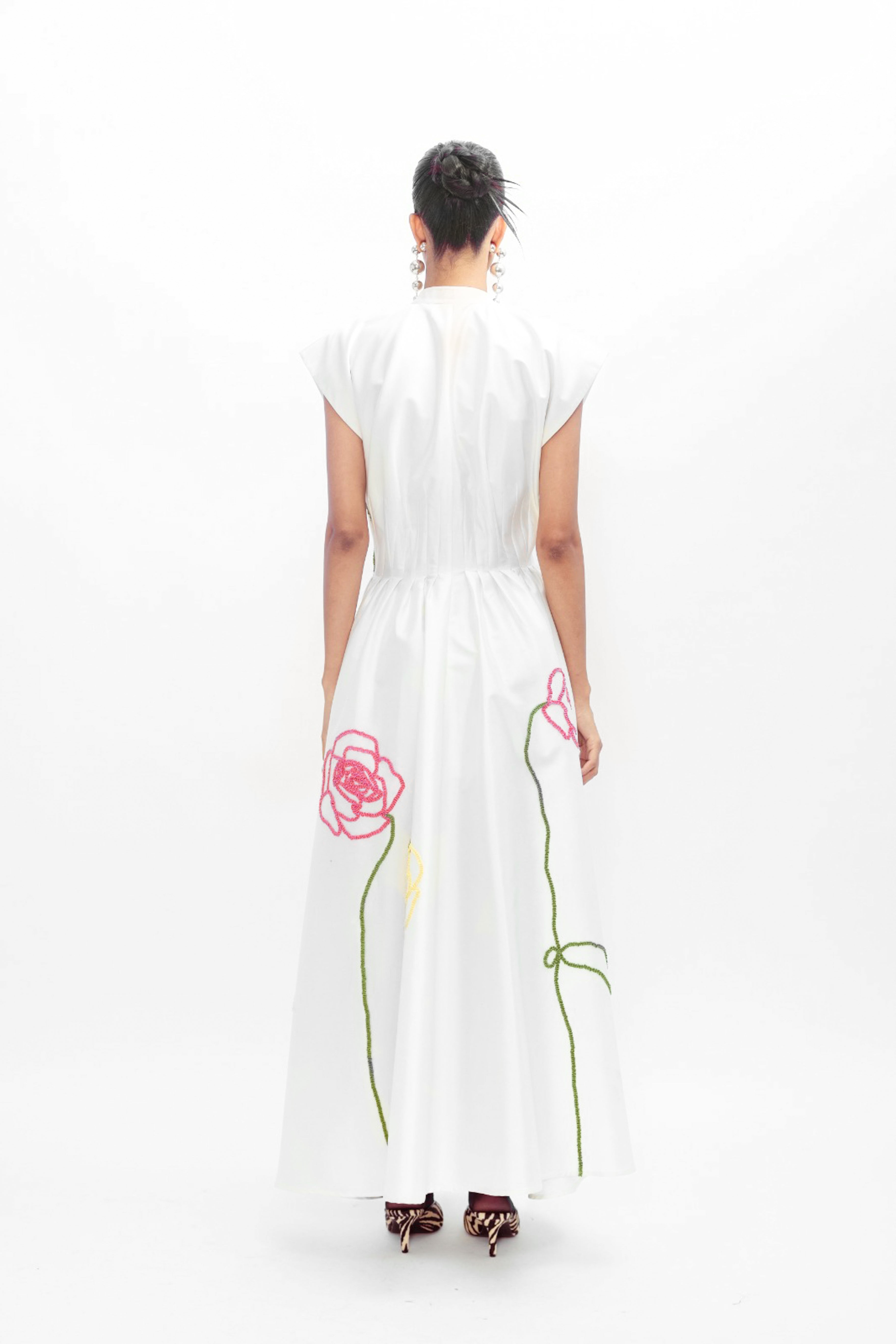 Selene Embroidered Dress - Ivory S | Lovebirds Selene Embroidered Dress - Ivory S | Lovebirds